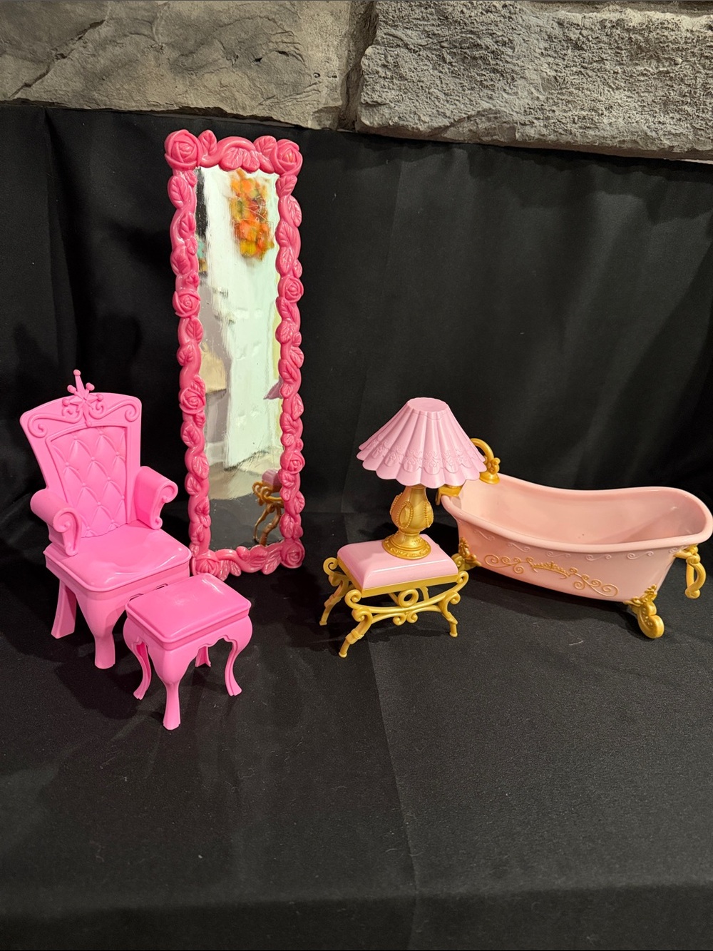 Miscellaneous Barbie/Doll Furniture